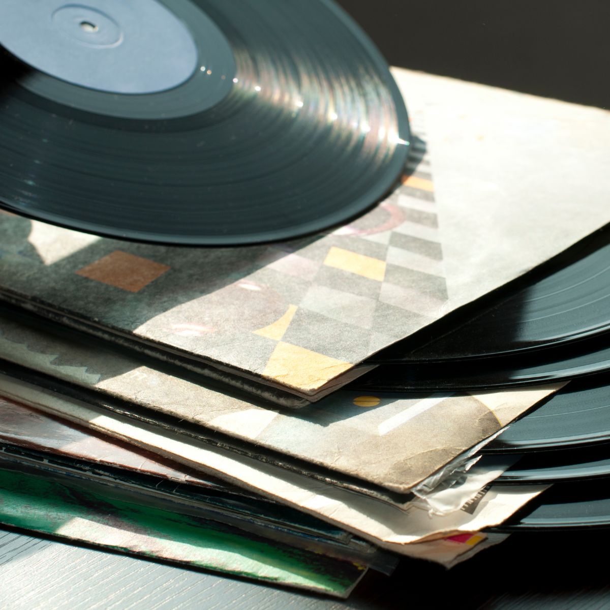 The Art of the Album Cover: A Dive into Vinyl Design