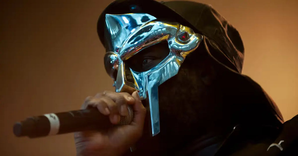 MF_DOOM_Article_Hero_Img_Vinyl