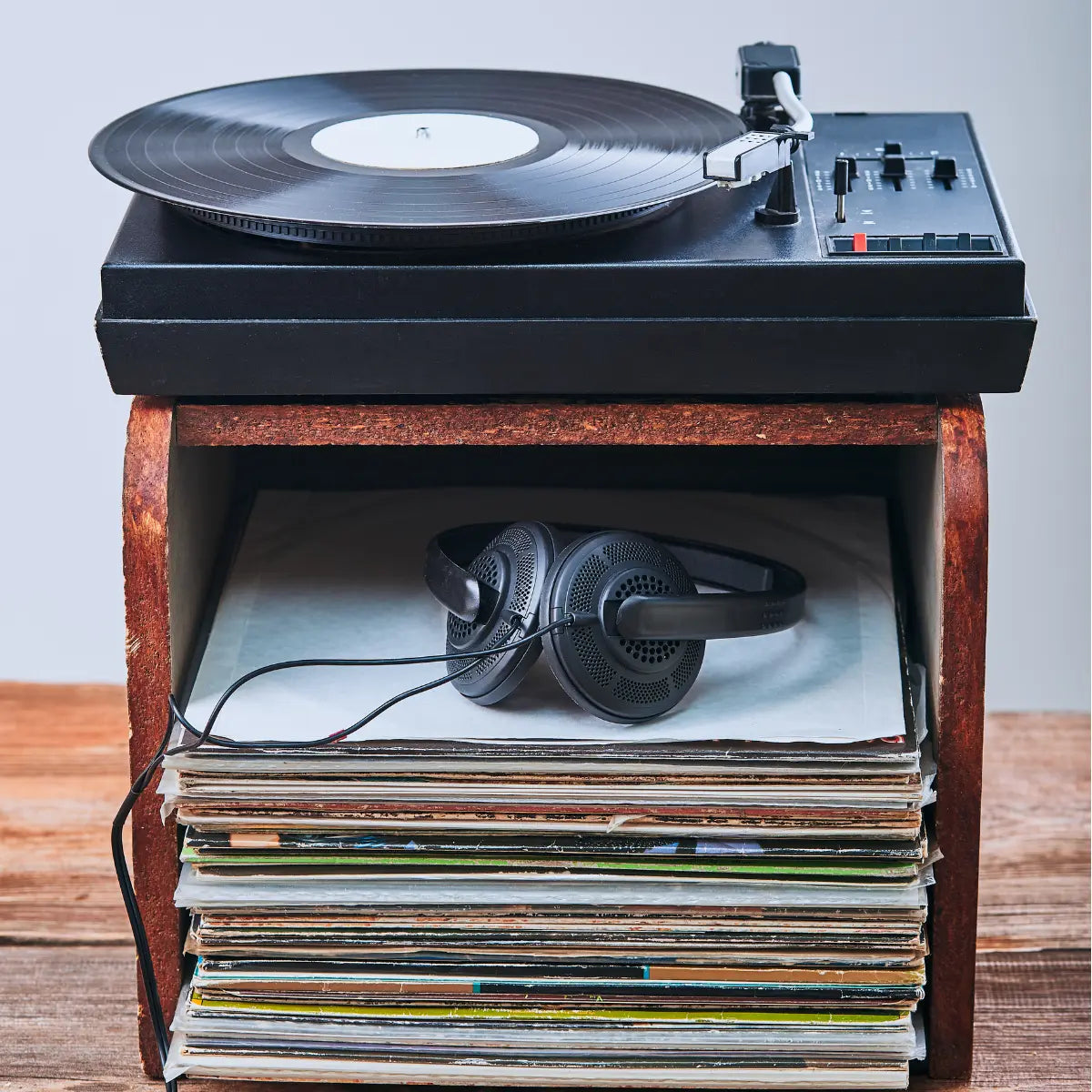 The Best Turntables & Accessories For Vinyl Enthusiasts