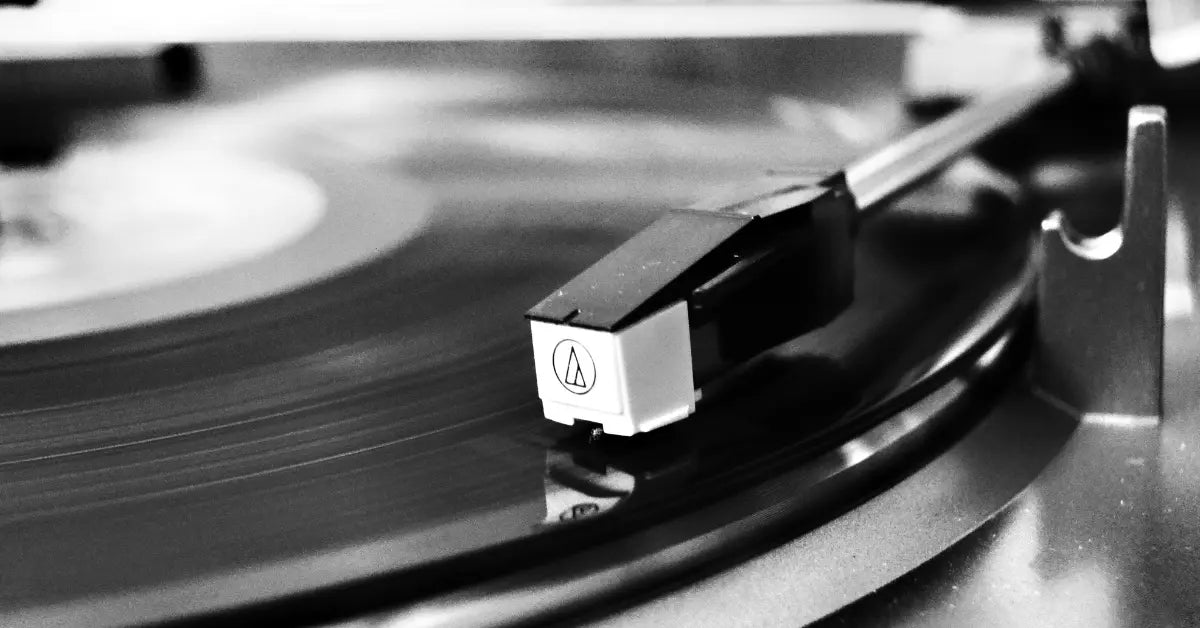 Understanding Mono vs. Stereo Recordings on Vinyl