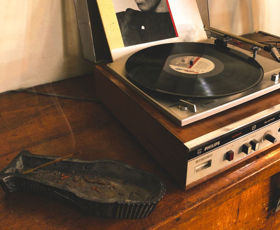 Vinyl Records Vs. Digital: A Sound Comparison