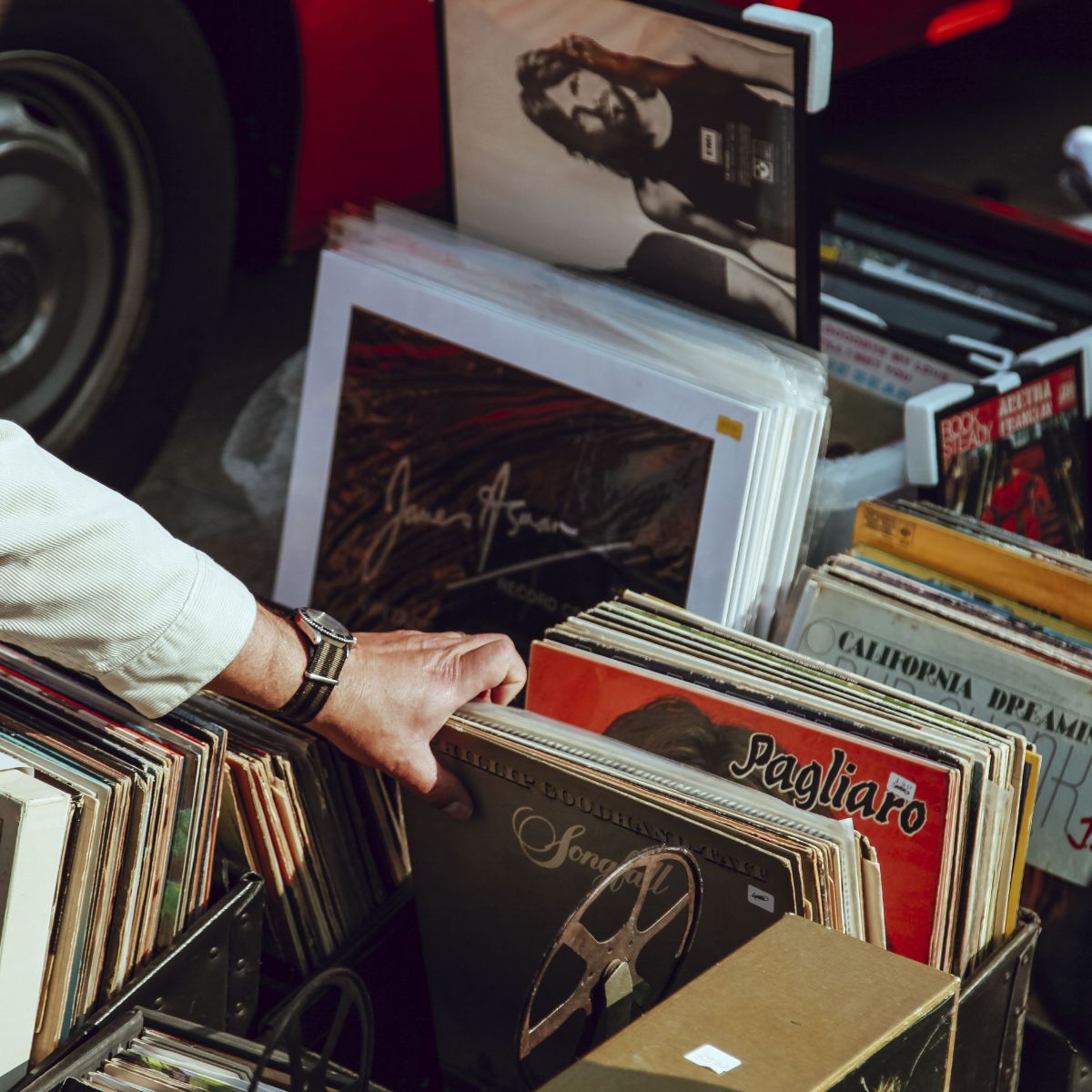 The Art of Vinyl: Displaying Your Record Collection